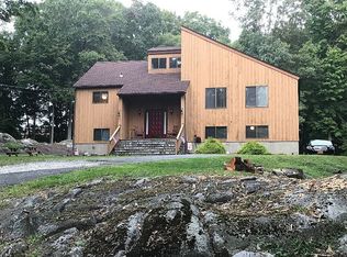 2 Peggy Ln, Mahopac, NY 10541