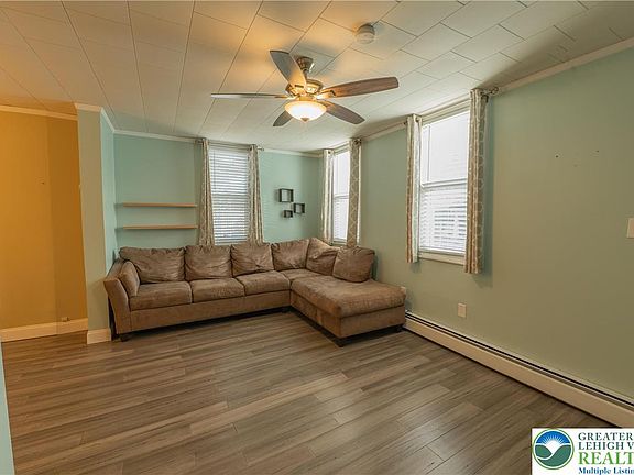 2nd image of 343 Broad St