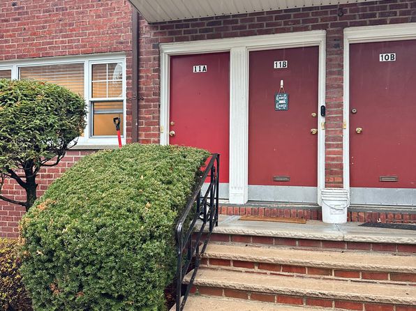 241 Wpassaic St #11A
