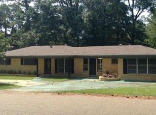 122 Adams Ave, Grambling, LA 71245