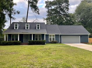 214 Viking Rd, Fayetteville, NC 28303