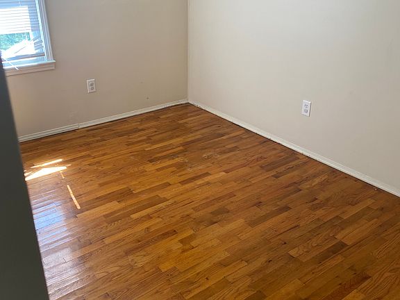 Front second bedroom