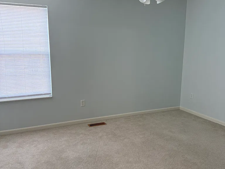 4407 Straight Arrow Rd — Photo 12