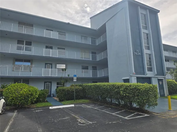 7624 NW 18th St APT 304, Pompano Beach, FL 33063