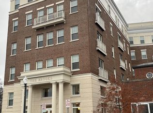 6803 Cameron Dr NW #216, Washington, DC 20012
