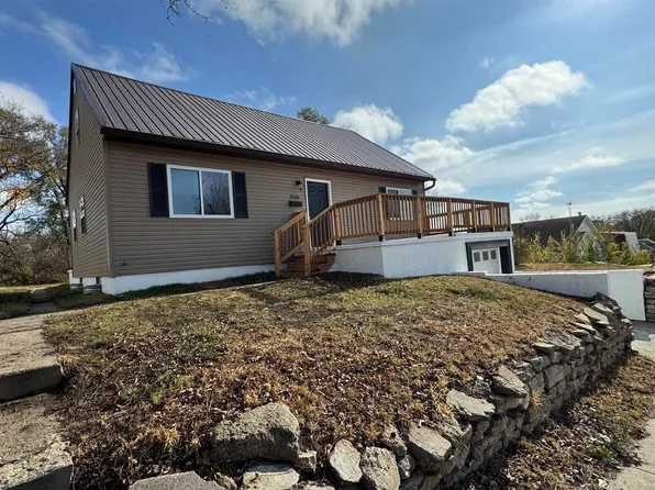4540 Garfield St, Sioux City, IA 51108
