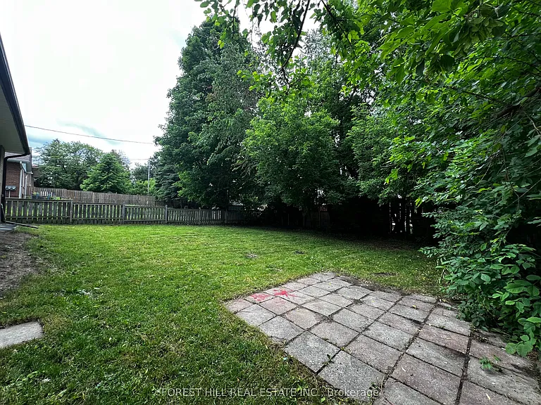 244 Saint Vincent St #UPPER — Photo 18