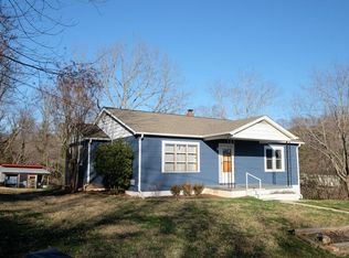 175 Hazel St, Canton, NC 28716