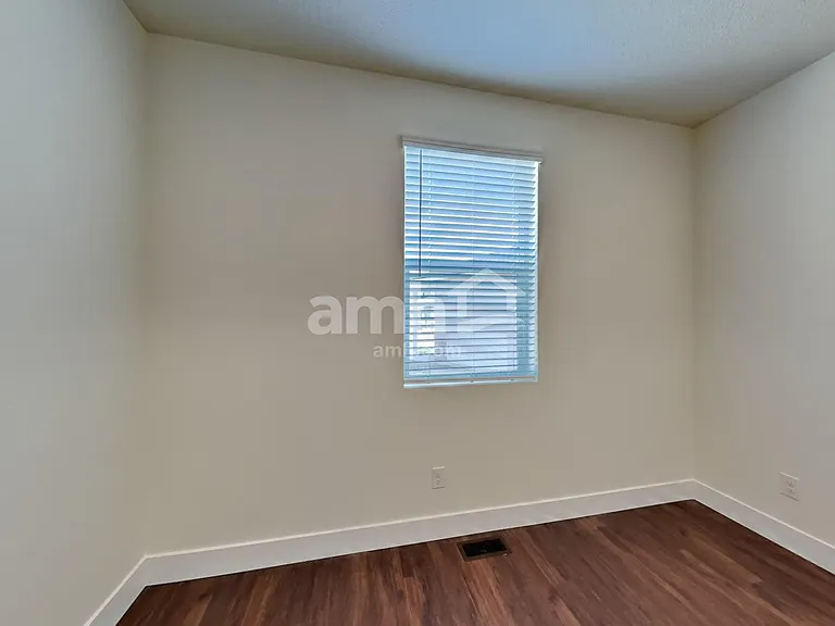 2908 N Miami Ave — Photo 11