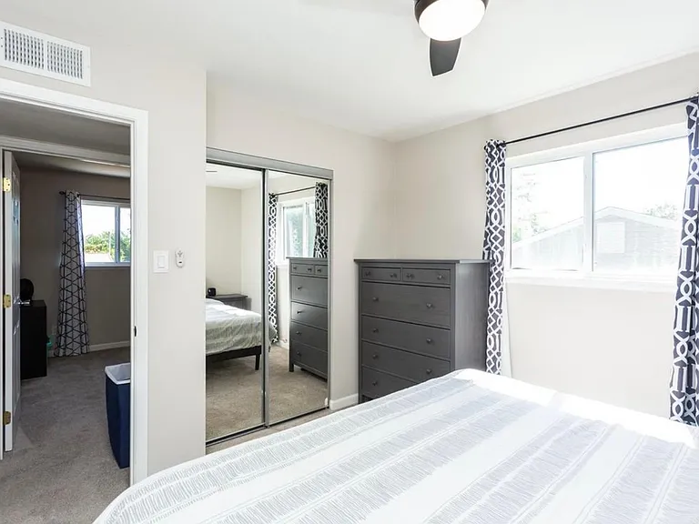 200 Drewel Ct — Photo 11