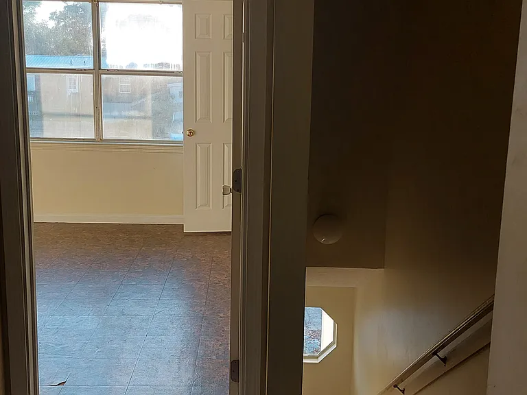 1916 Karly Ct — Photo 12