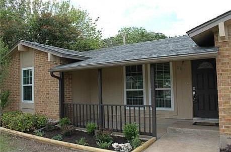 3rd image of 203 Deerfield Park Dr