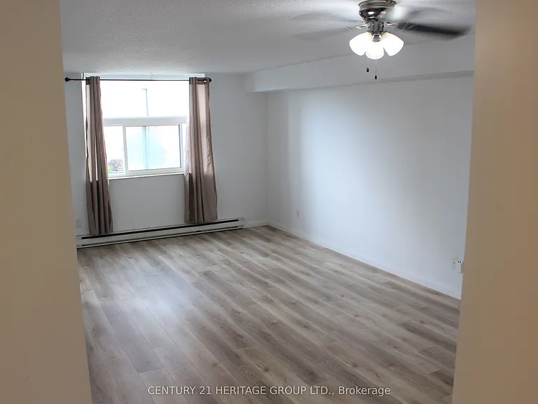 260 Davis Dr #204 — Photo 4