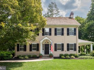 122 Spencer Rd, Devon, PA 19333