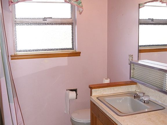5th image of 10709 Doten Dr SW