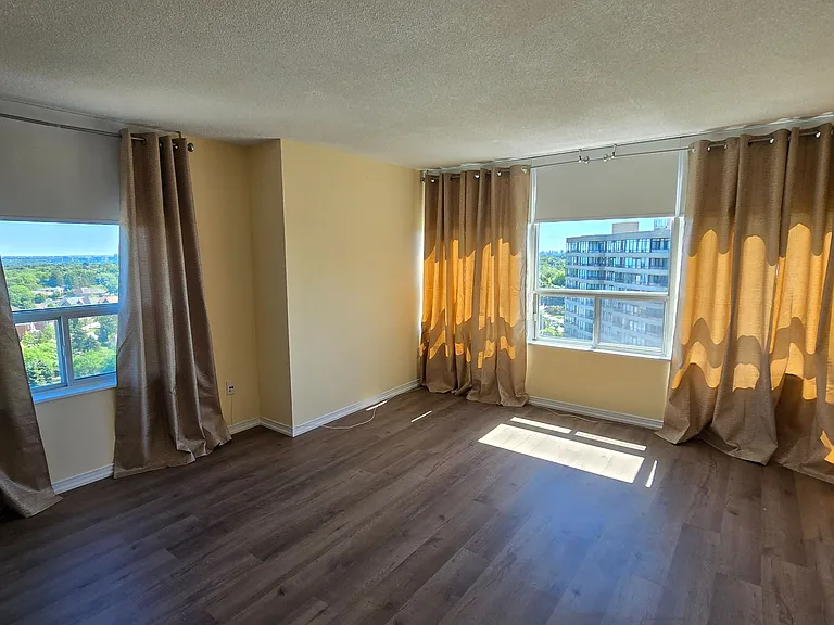 11 Townsgate Dr #1510 — Photo 25