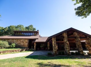 3939 N Lakeview Dr, Sand Springs, OK 74063