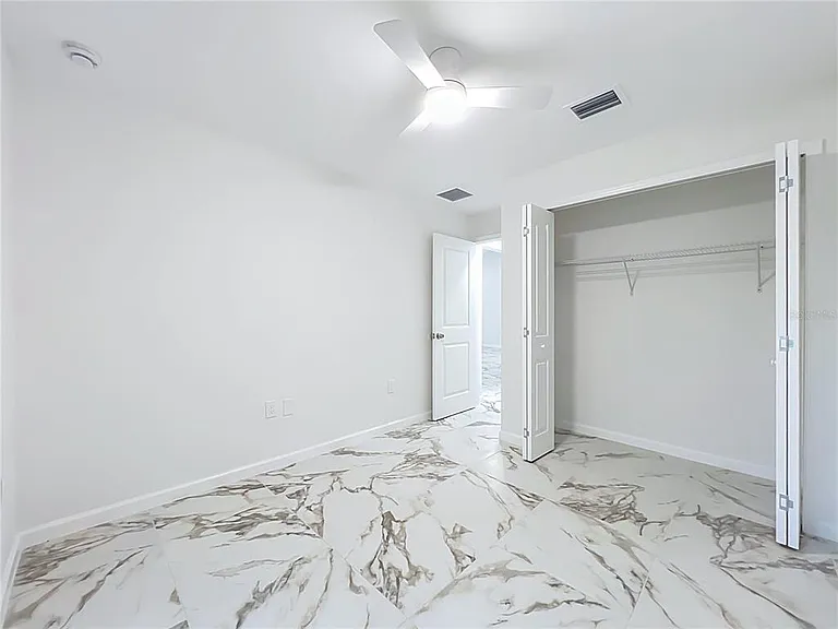 11148 Pinewood Cove Ln — Photo 36