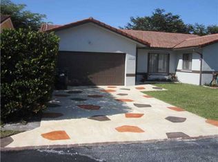 15901 SW 104th Ter, Miami, FL 33196