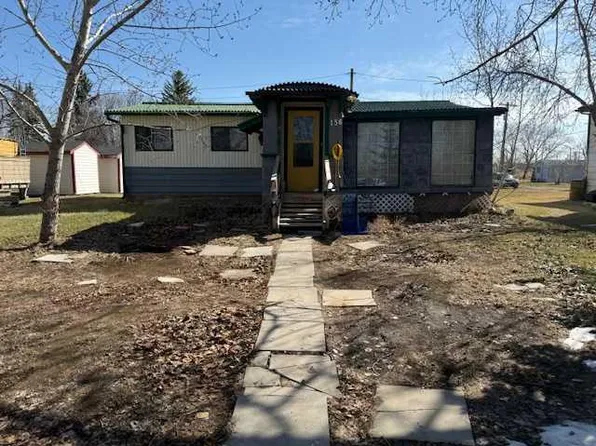 136 2nd Ave W, Hussar, AB T0J 1S0