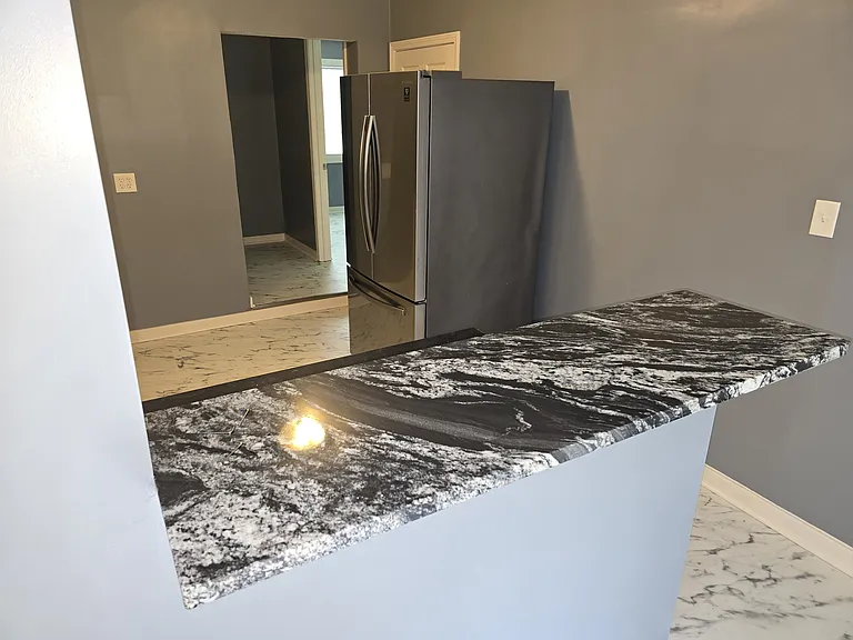 10746 Cambridge Ave — Photo 11