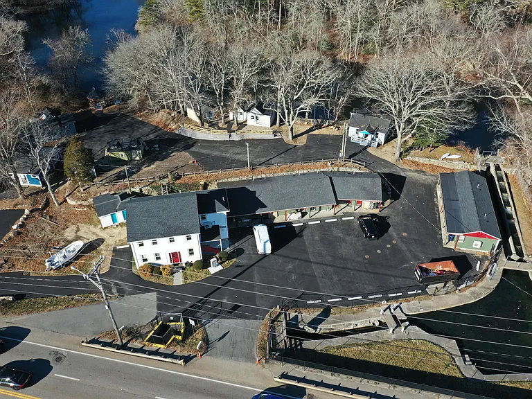 825 Scenic Hwy #4 — Photo 7
