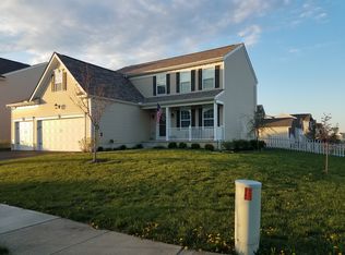 1084 Hartford Ln, London, OH 43140