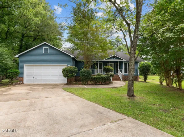 912 Shipyard Point, New Bern, NC 28560