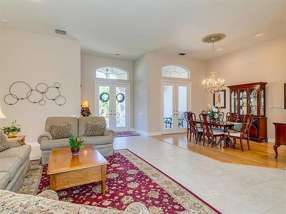 2nd image of 4826 Sweetmeadow Cir