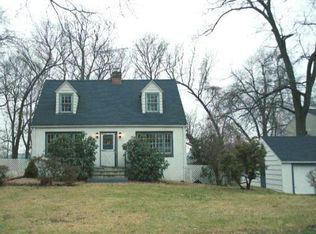 14 Lindenwoods Rd W, Norwalk, CT 06851