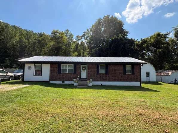 1895 Caudill Rd, Stanton, KY 40380