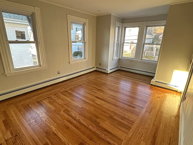 7 Oak St #1 — Photo 6