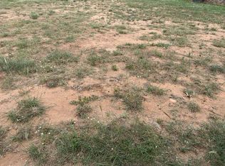 1311 Chaucer Ln, Wolfforth, TX 79382