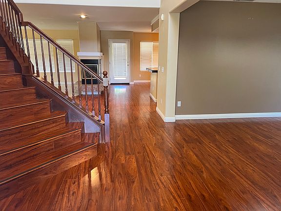 3rd image of 14798 Butterfly Ct