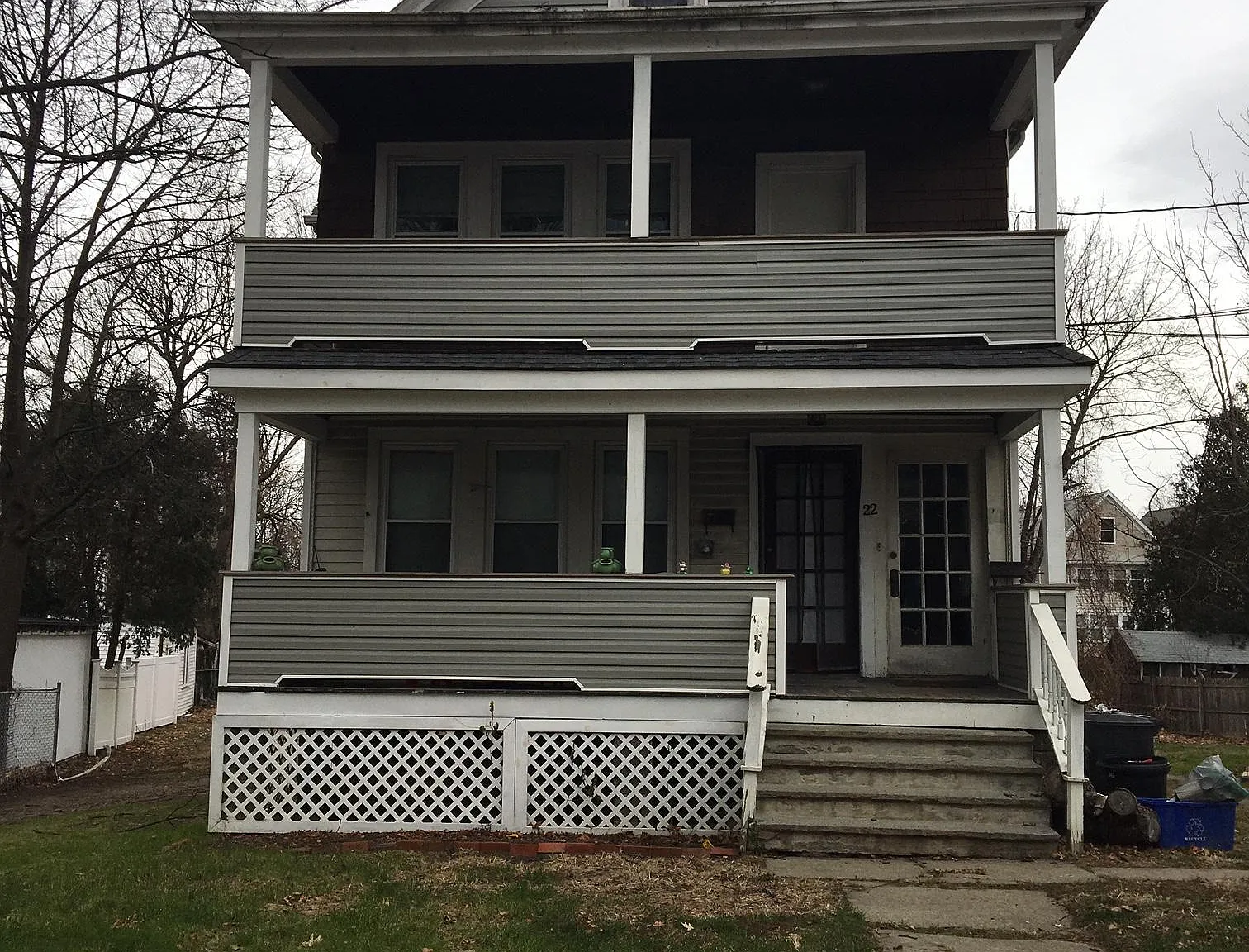 2 bed, 900 sqft, $2,100 — Photo 1
