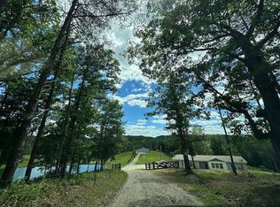 610 Matthew Ln, Grayson, KY 41143