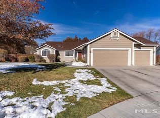 993 Lilac Ct, Minden, NV