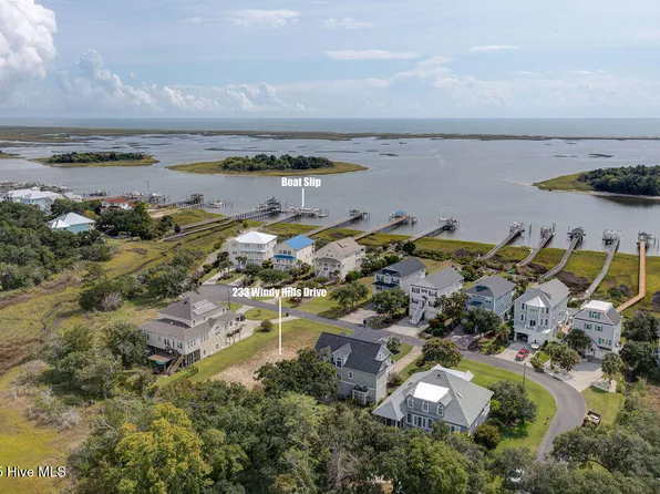 233 Windy Hills Drive, Wilmington, NC 28409