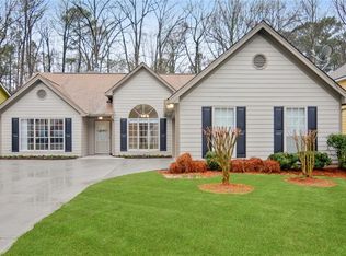 1330 Avalon Dr, Lawrenceville, GA 30044