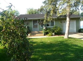 832 Adams St, Elgin, IL 60123