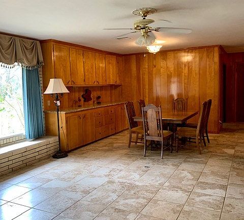 4th image of 1906 Percival Ave