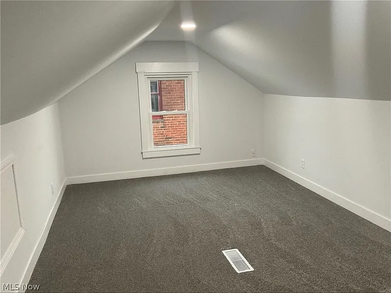 3810 W 116th St — Photo 8