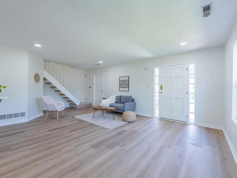 3123 S Eden Dr — Photo 5