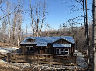 100 Orchard Valley Rd, Stanton, KY 40380