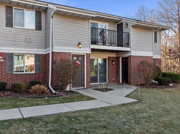 N110W17051 Ashbury LANE #4, Germantown, WI 53022