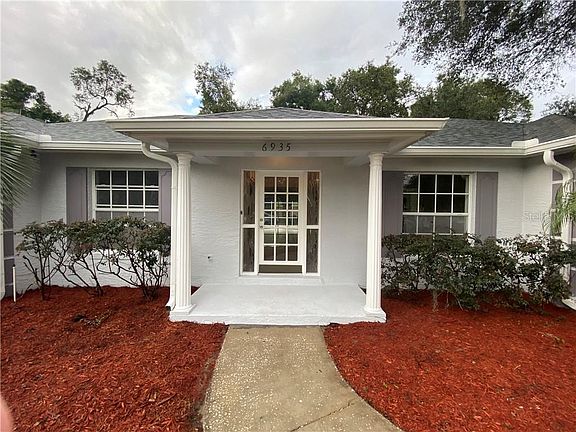 4th image of 6935 Knightswood Dr