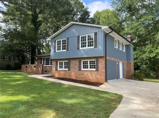 855 Hickory Ridge Rd, Lilburn, GA 30047