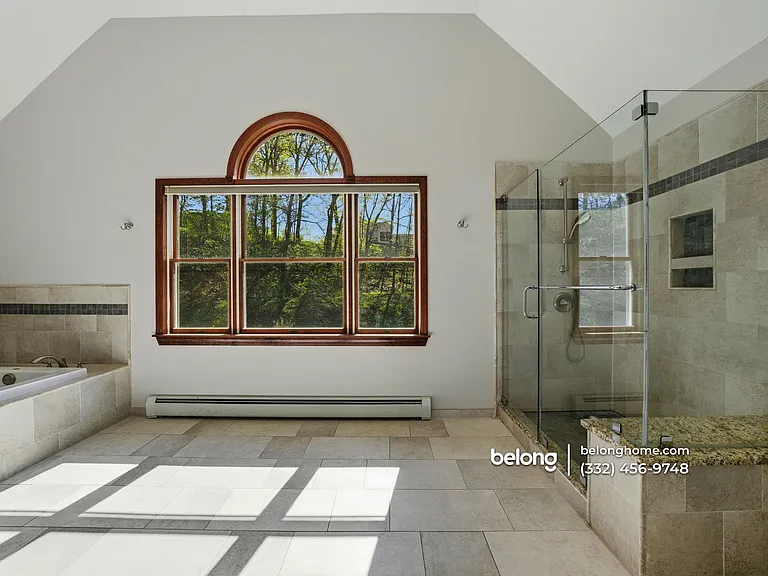 24 Table Rock Rd — Photo 5