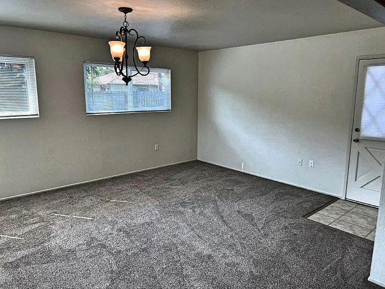 237 Peach Tree Ave — Photo 15