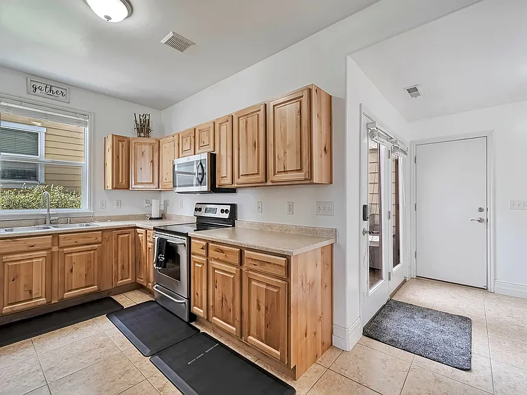 4911 W Calton Ln — Photo 4